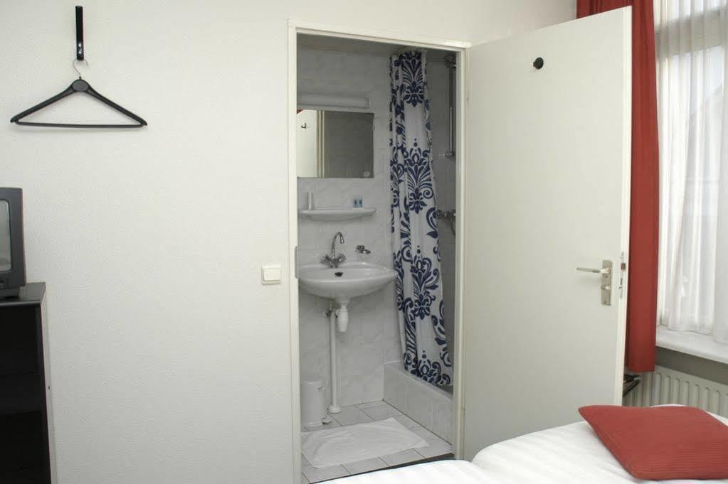 Hotel Triniteit Terneuzen Bagian luar foto
