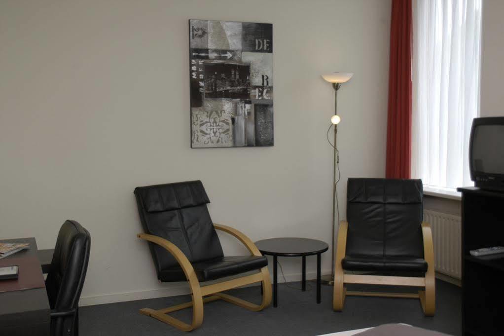 Hotel Triniteit Terneuzen Bagian luar foto